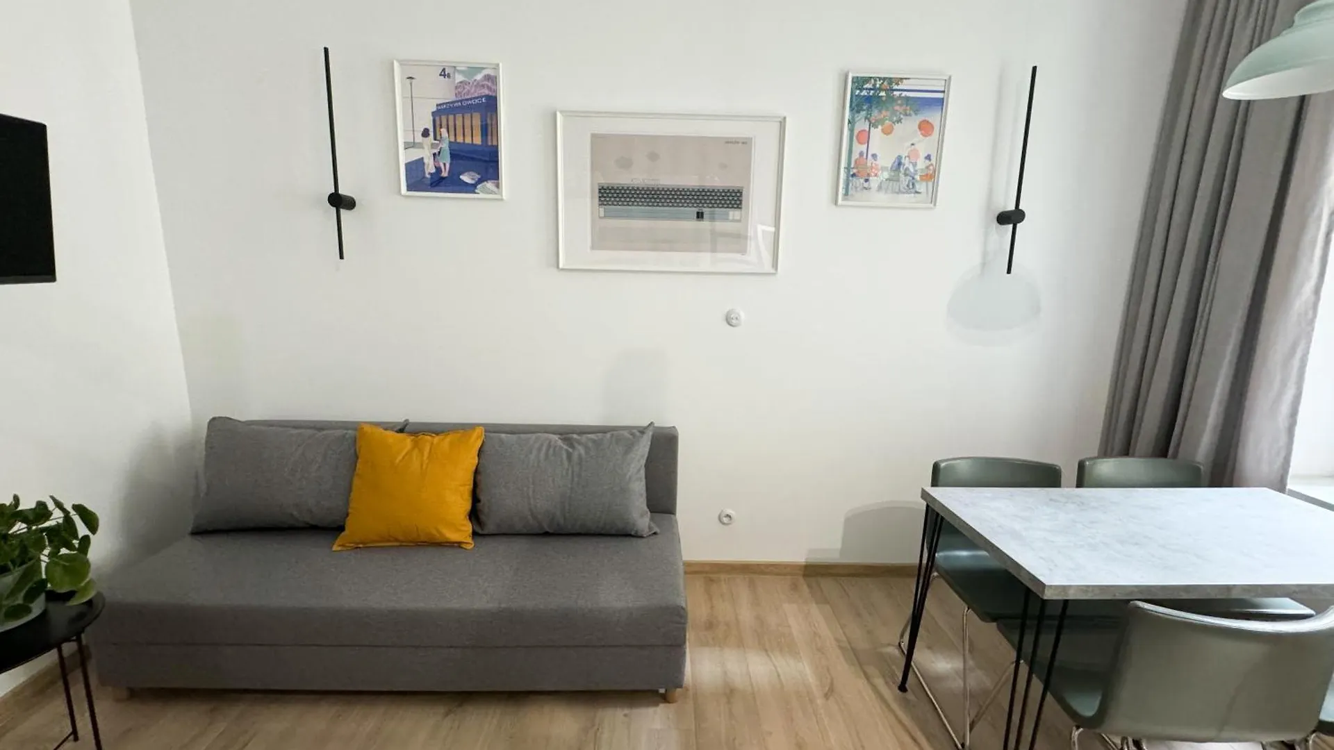 Apartment City Center, Modern, Quiet Place By Homeclick Krakow