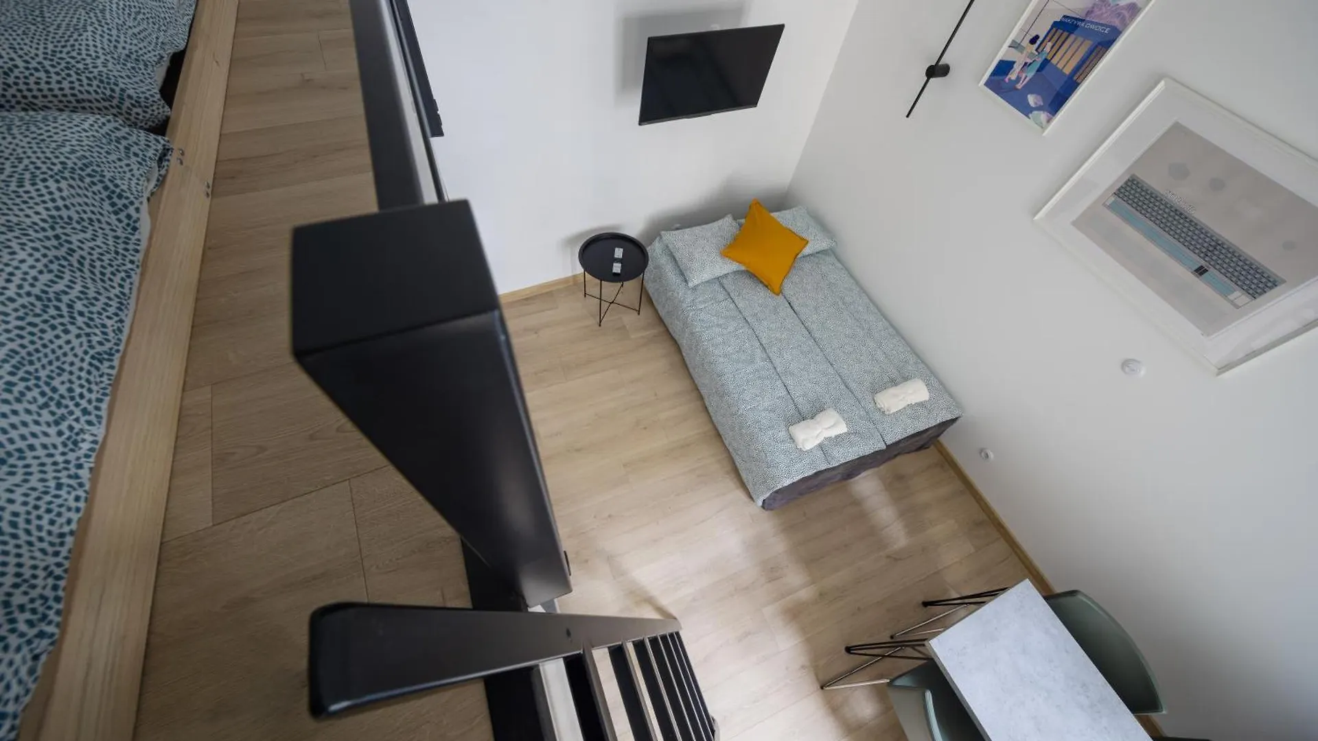 City Center, Modern, Quiet Place By Homeclick Kraków Polen
